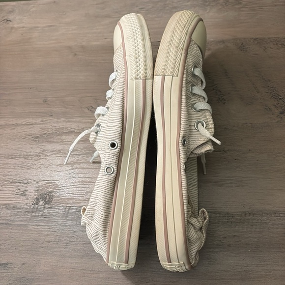Converse Shoreline sneakers in size 8 women’s - Picture 7 of 8
